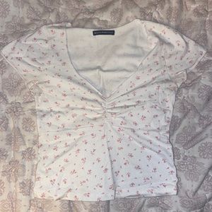 Brandy Melville V Neck Crop Top